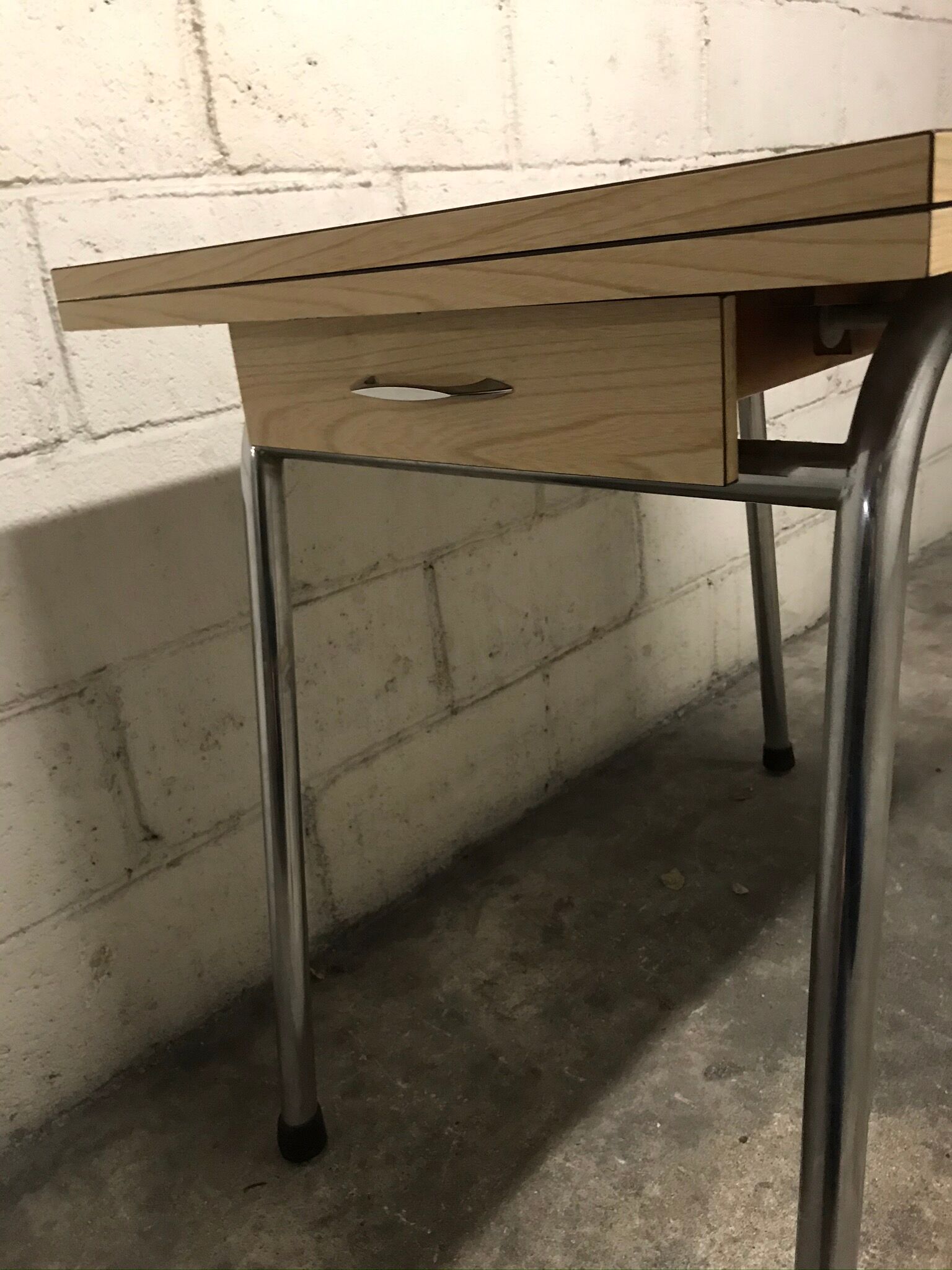 Table formica cream / beige 60s