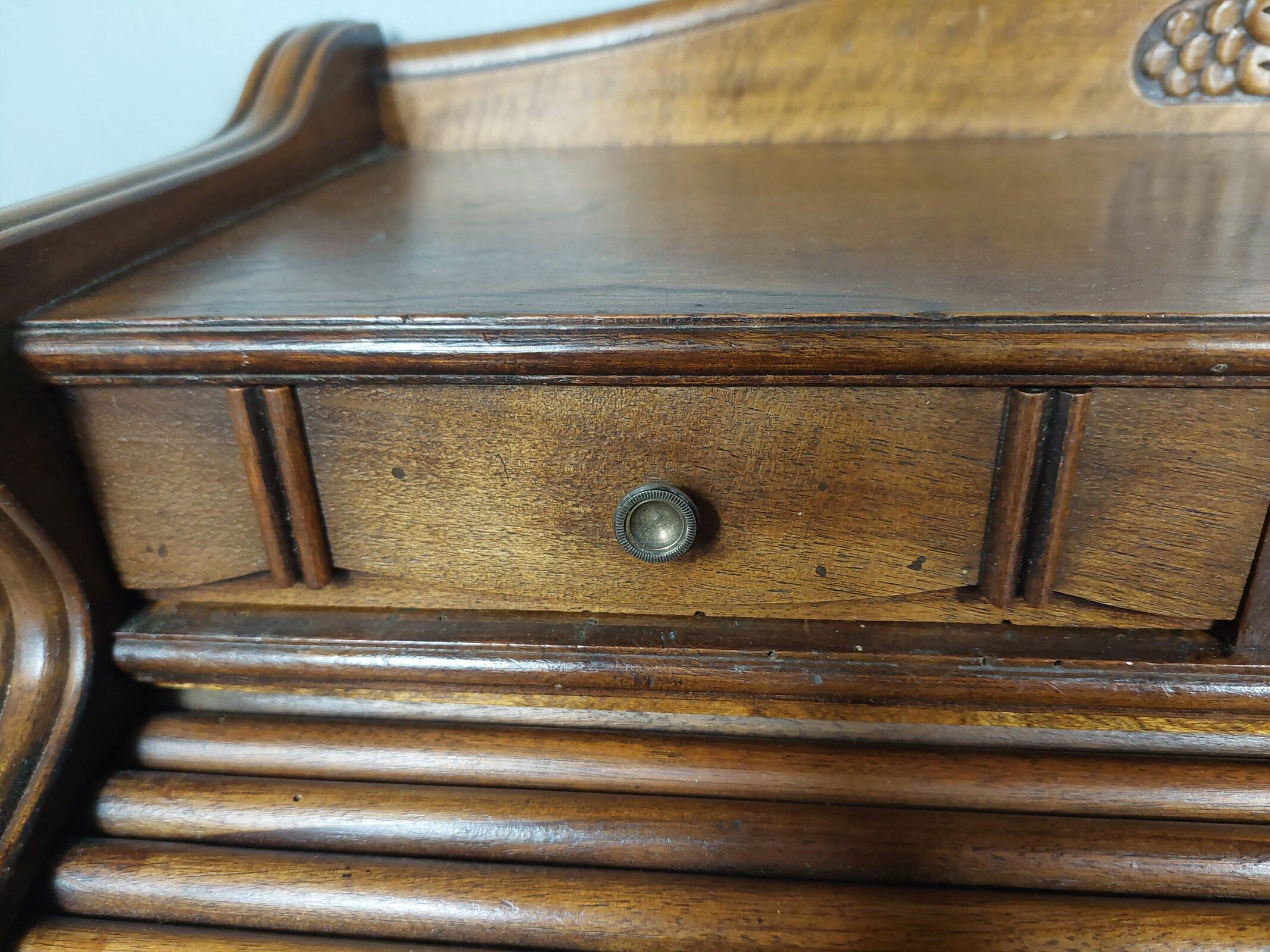 Art deco cylinder lady desk