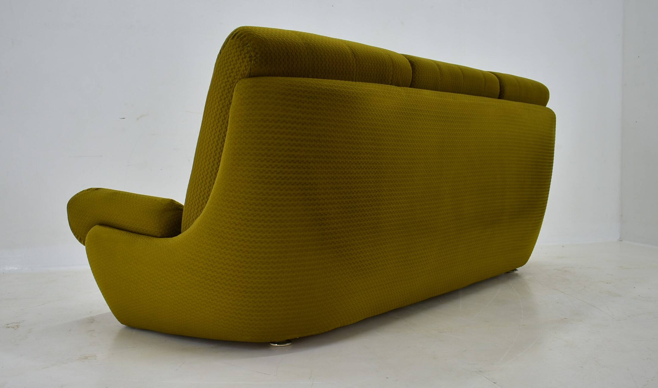 20th Century , Green Atlantis Three seats Sofa, 1960s