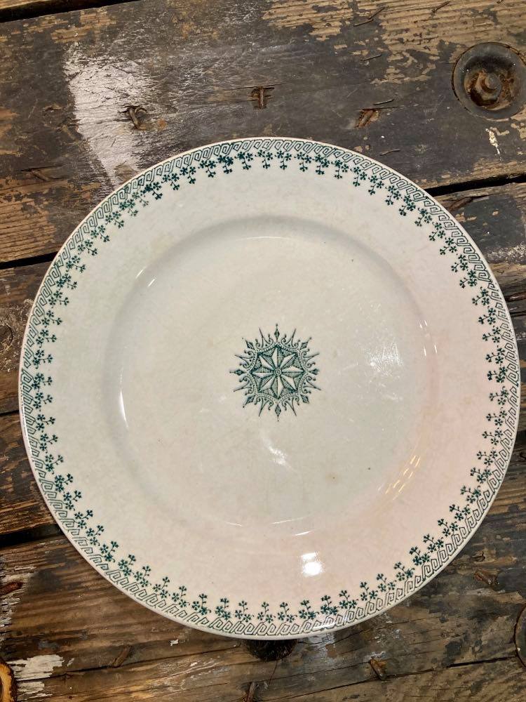 Saint-Amand blue 4057 model plate