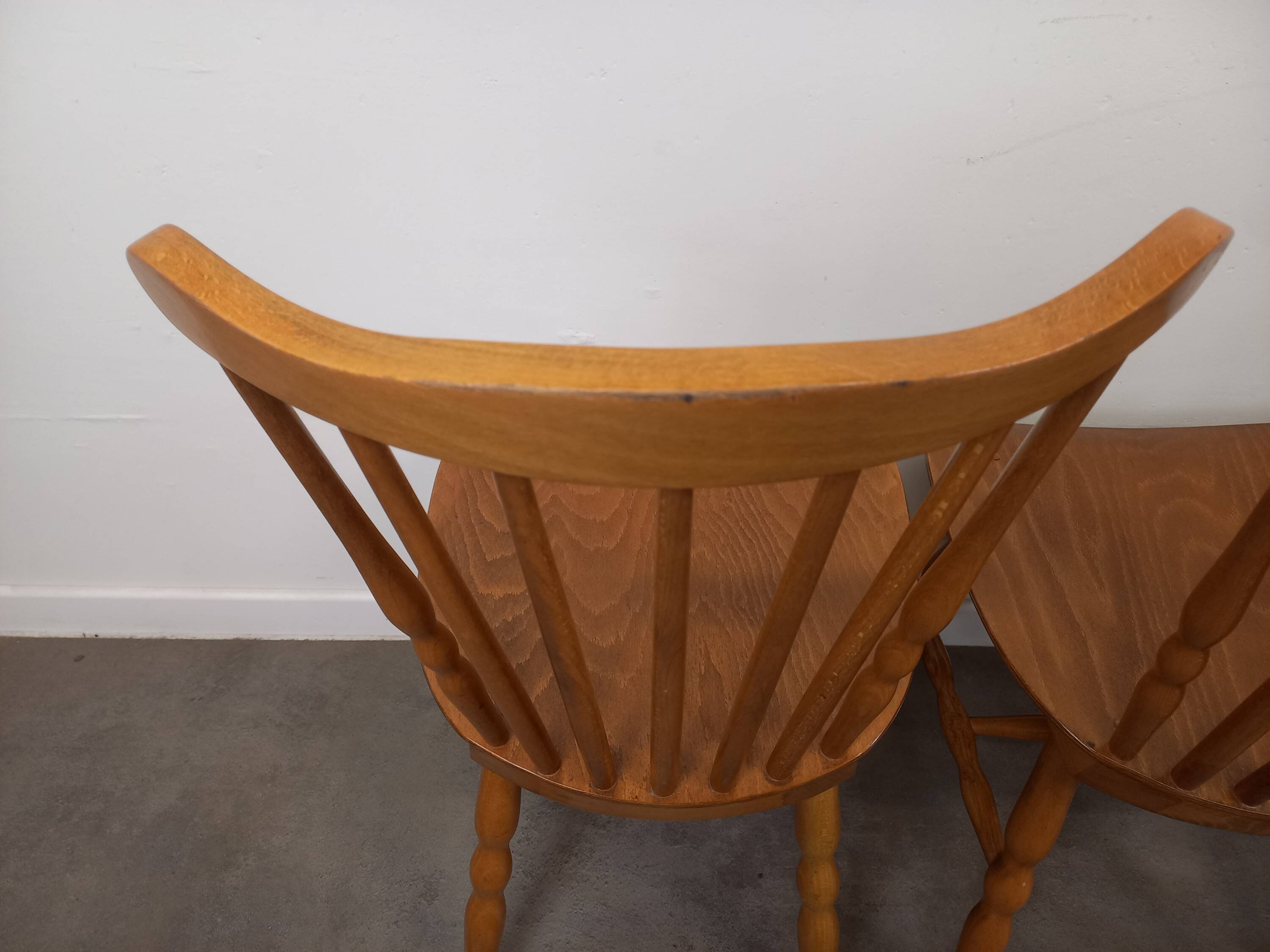 Set of 6 Baumann Tacoma bistro chairs