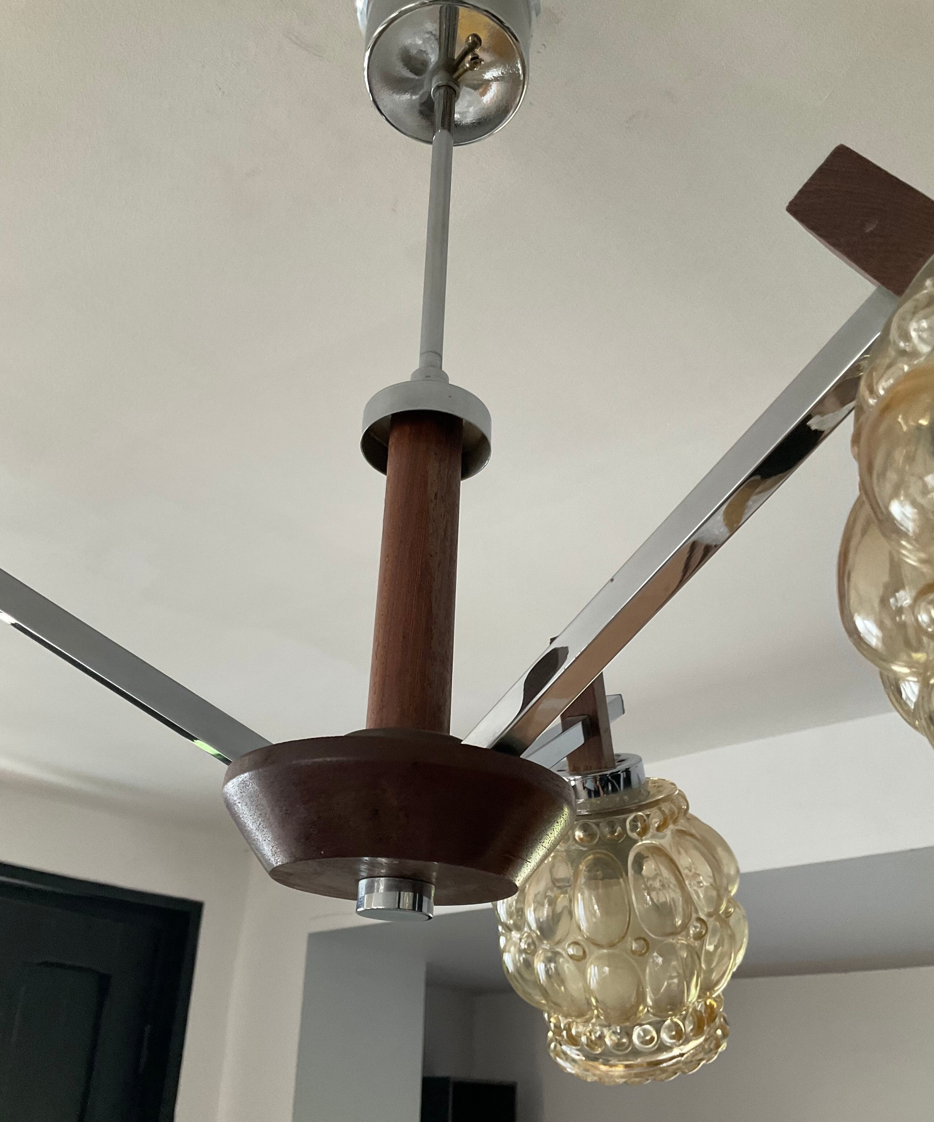 Lustre scandinave années 60 en teck et métal chromé