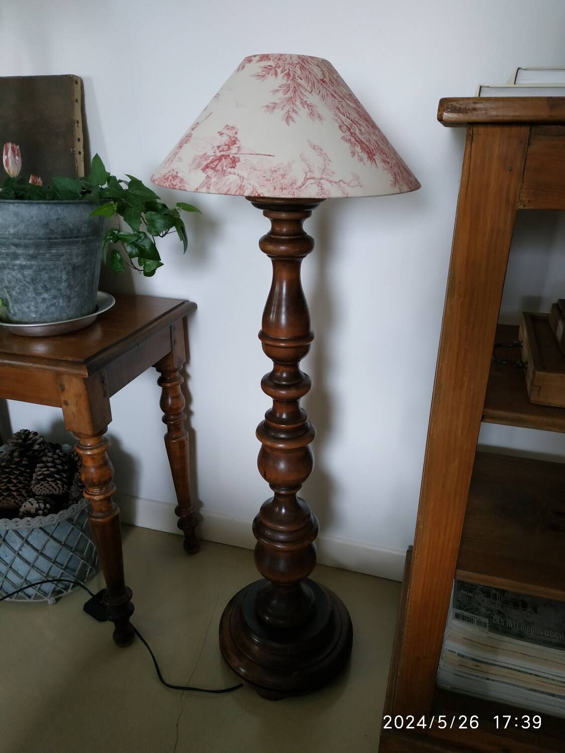 Turned wooden floor lamp
