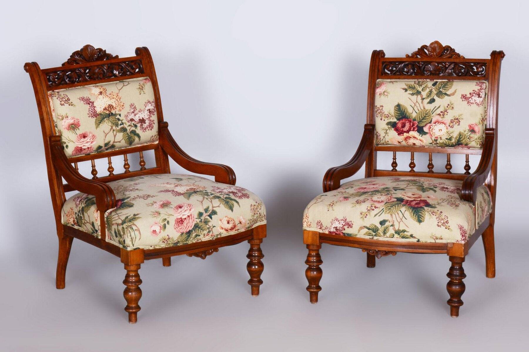 Czech Living Room Set in Beech and Walnut, 1890s, Set of 7