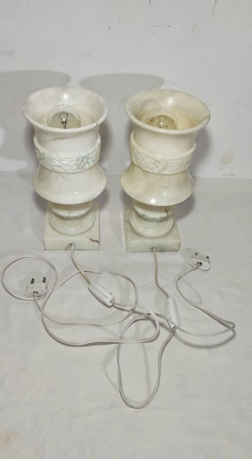 Par de lámparas de mármol. España, 1960s.