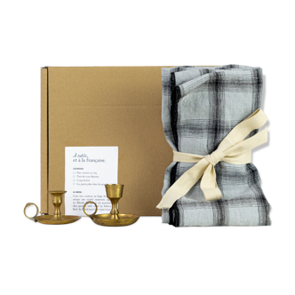 2 candle holders and 2 tea towels — All fire all flame #49