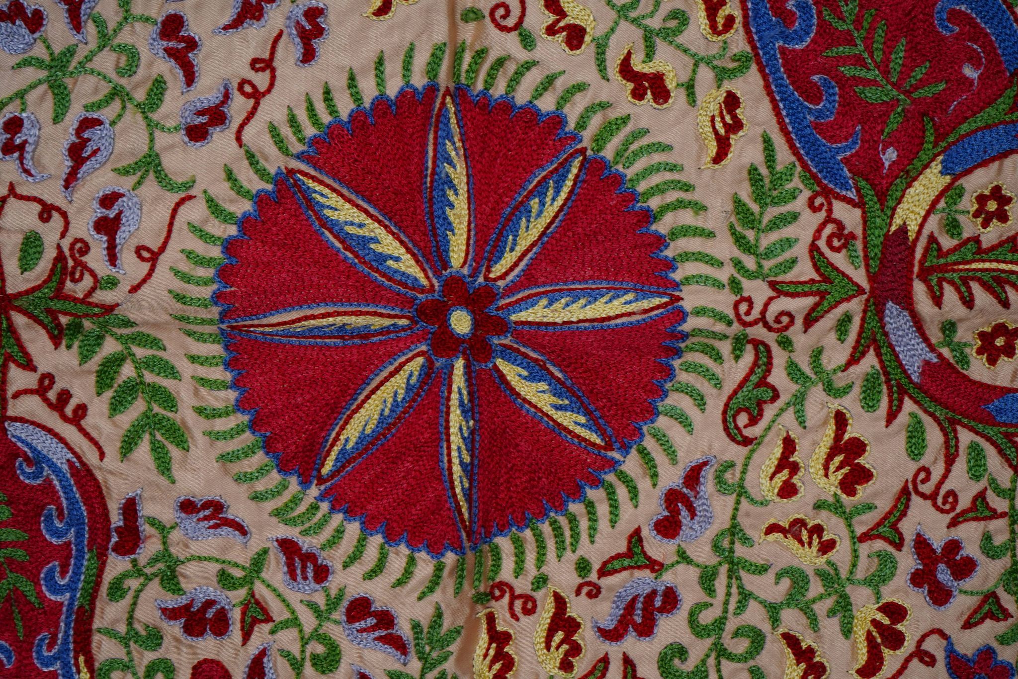 Tapis turc vintage noué à la main
