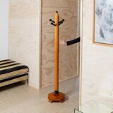 Orange wood Memphis-style Pencil Coat Rack, XL vintage 1980s, Italy by Artema