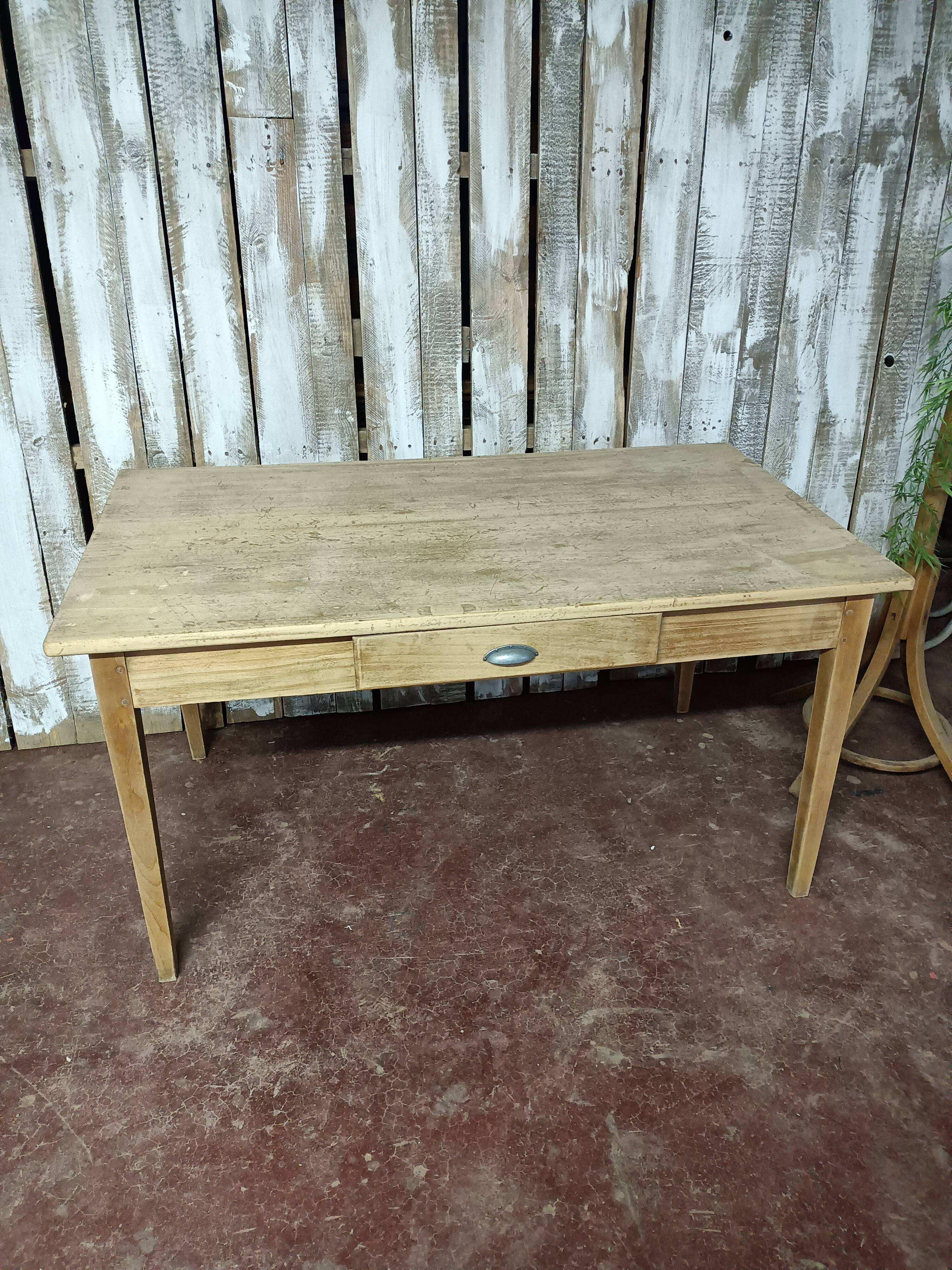 Table de ferme