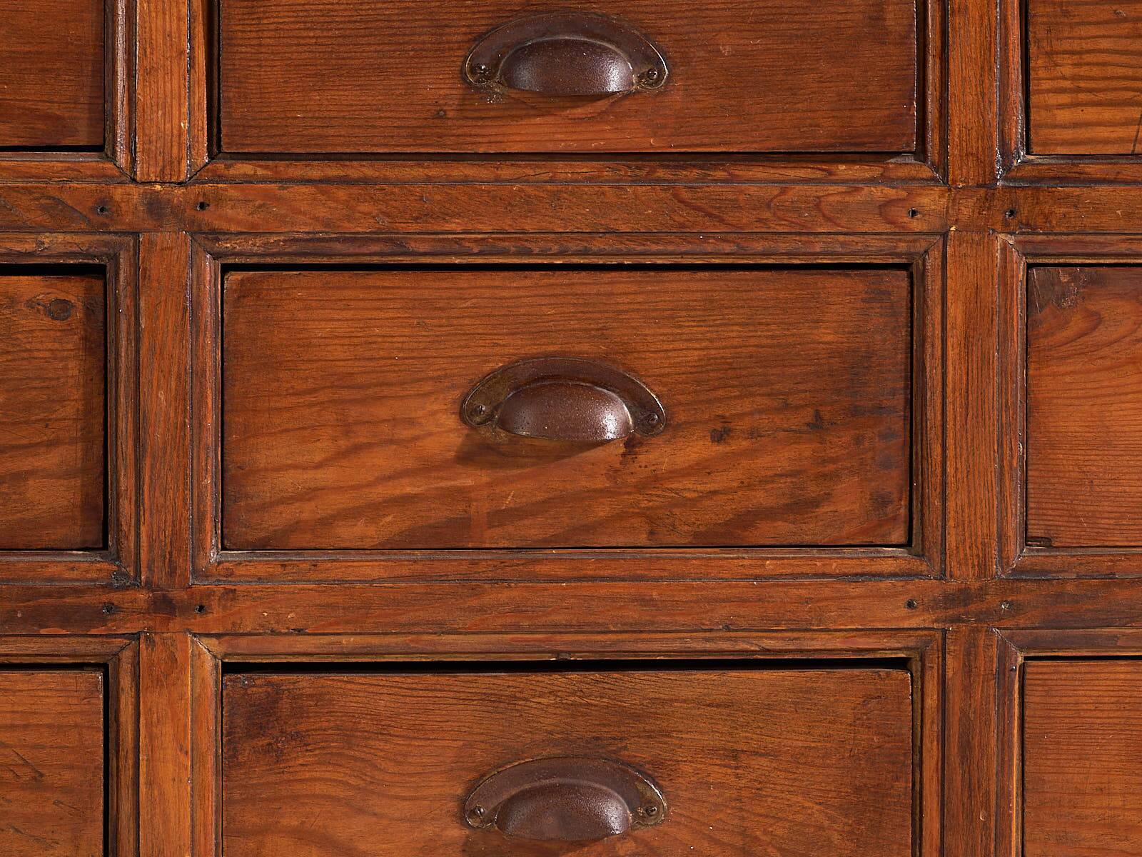 Antique multi-drawer apothecary cabinet (circa 1920)