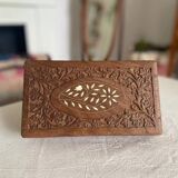Boîte indienne en bois sculpté