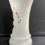 Vase napoleon iii opalescent white opaline