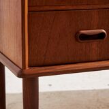 Restored teak dresser (MK10390)