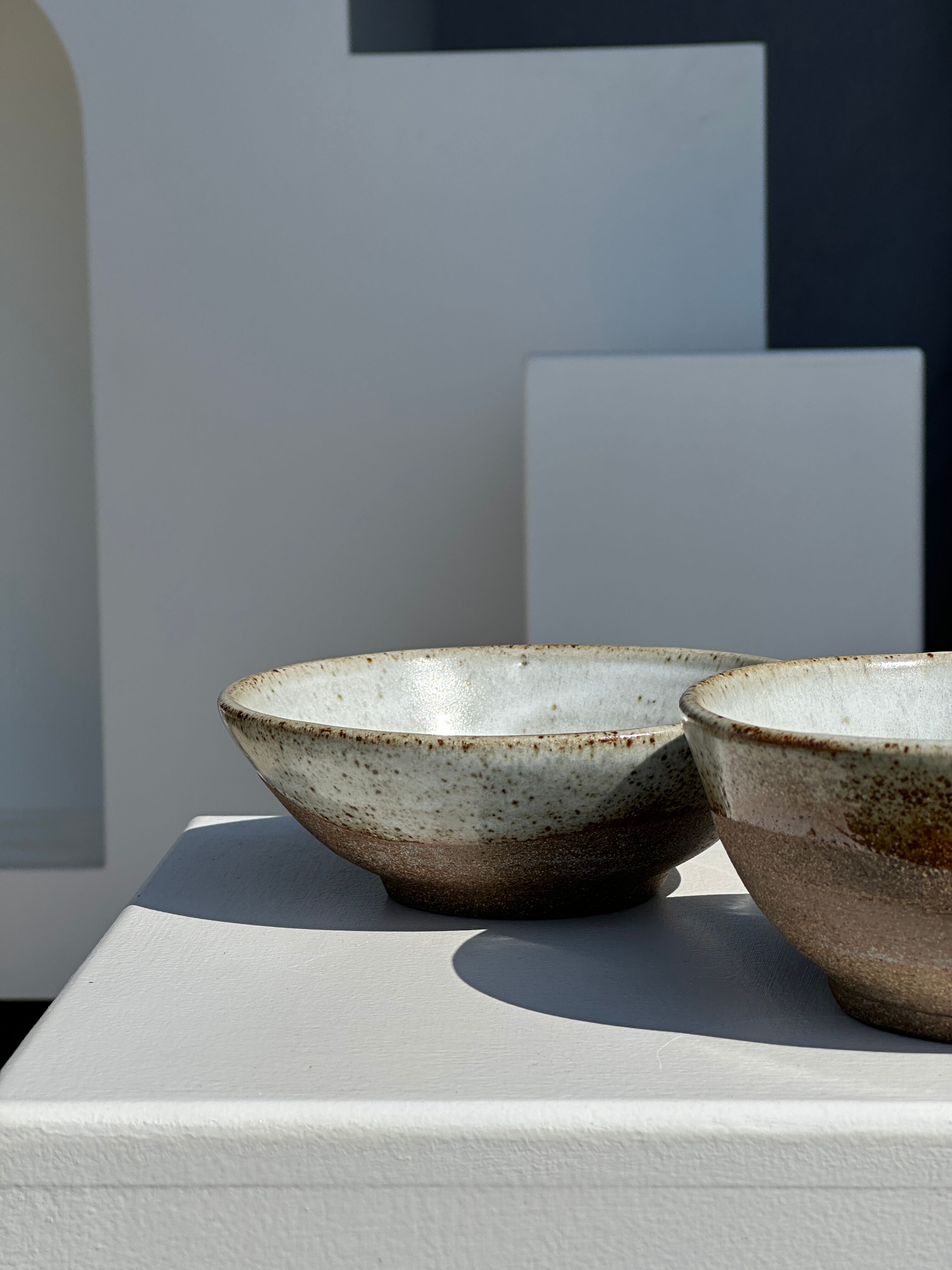 Duo of small brown bowls and speckled glazed ceramic (1top + 1bottom)