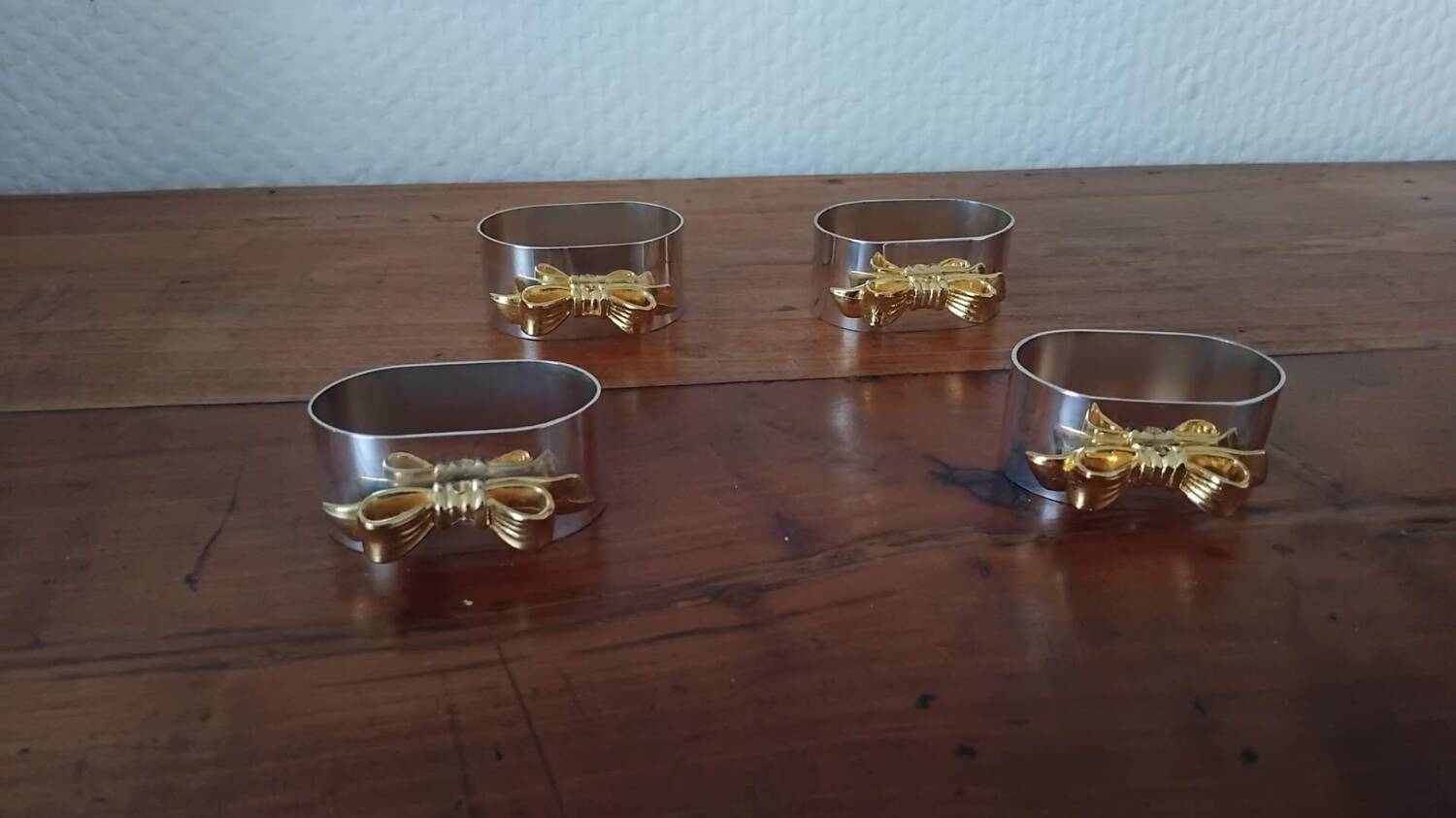 Ronds de serviettes vintage .