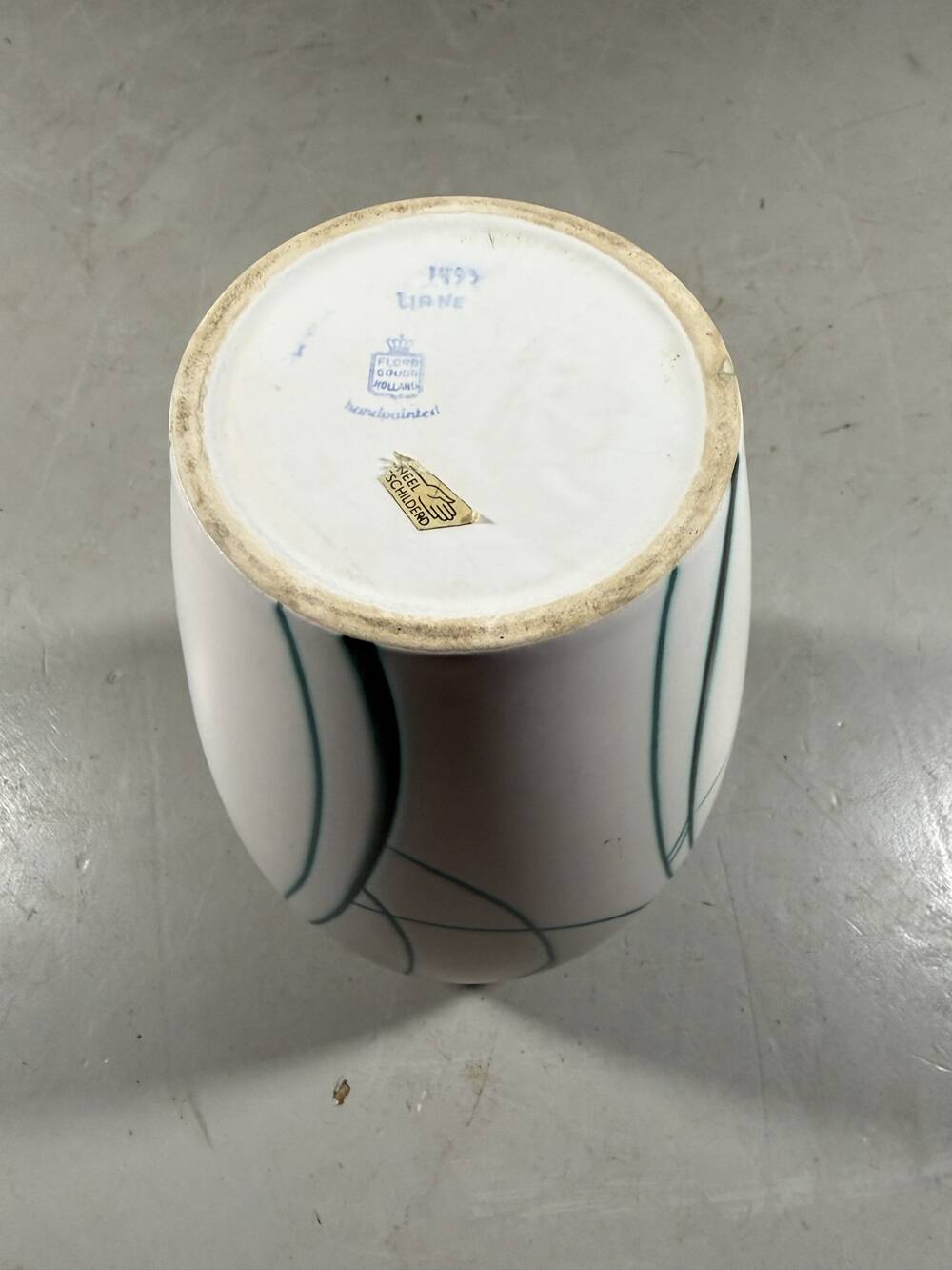 Flora Gouda vase Liane 1960’s