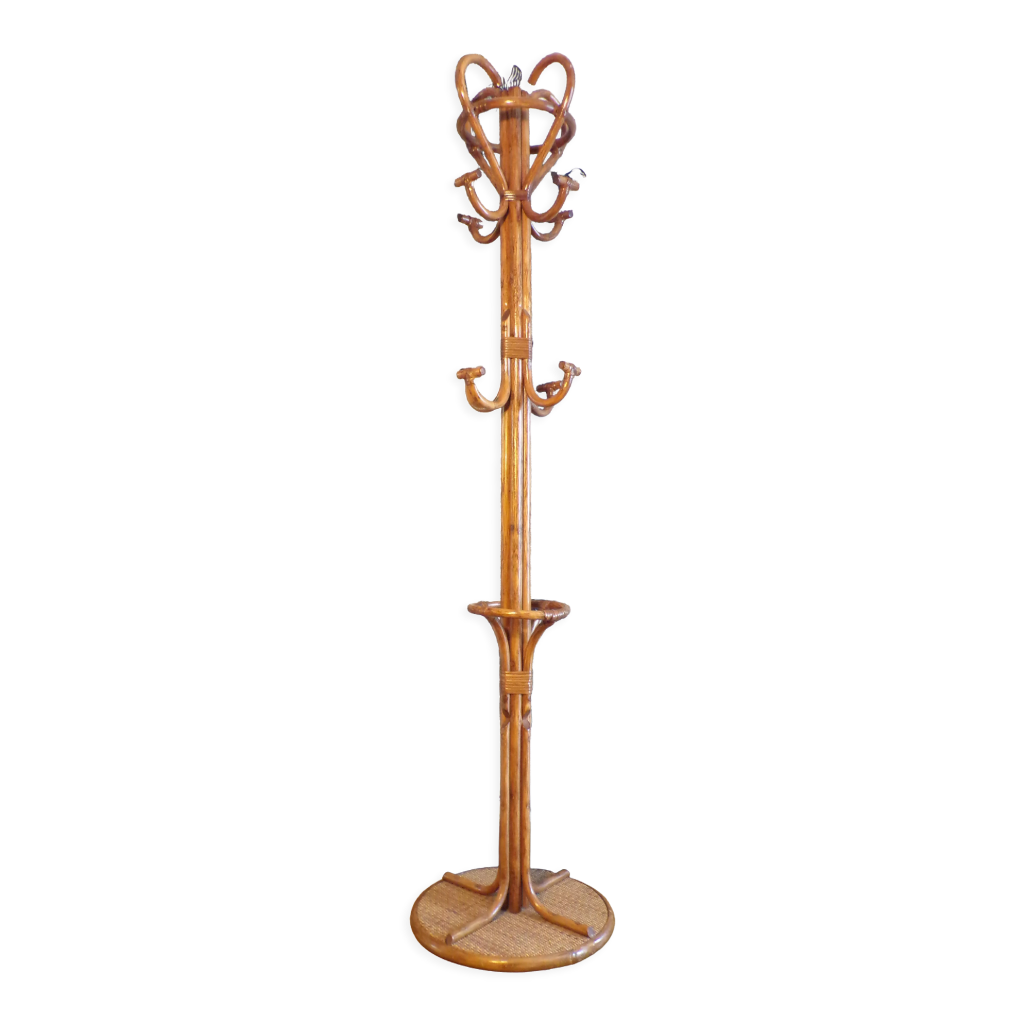Rattan parrot coat rack