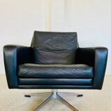 Vintage Danish swivel chair in black leather by Georg Thams