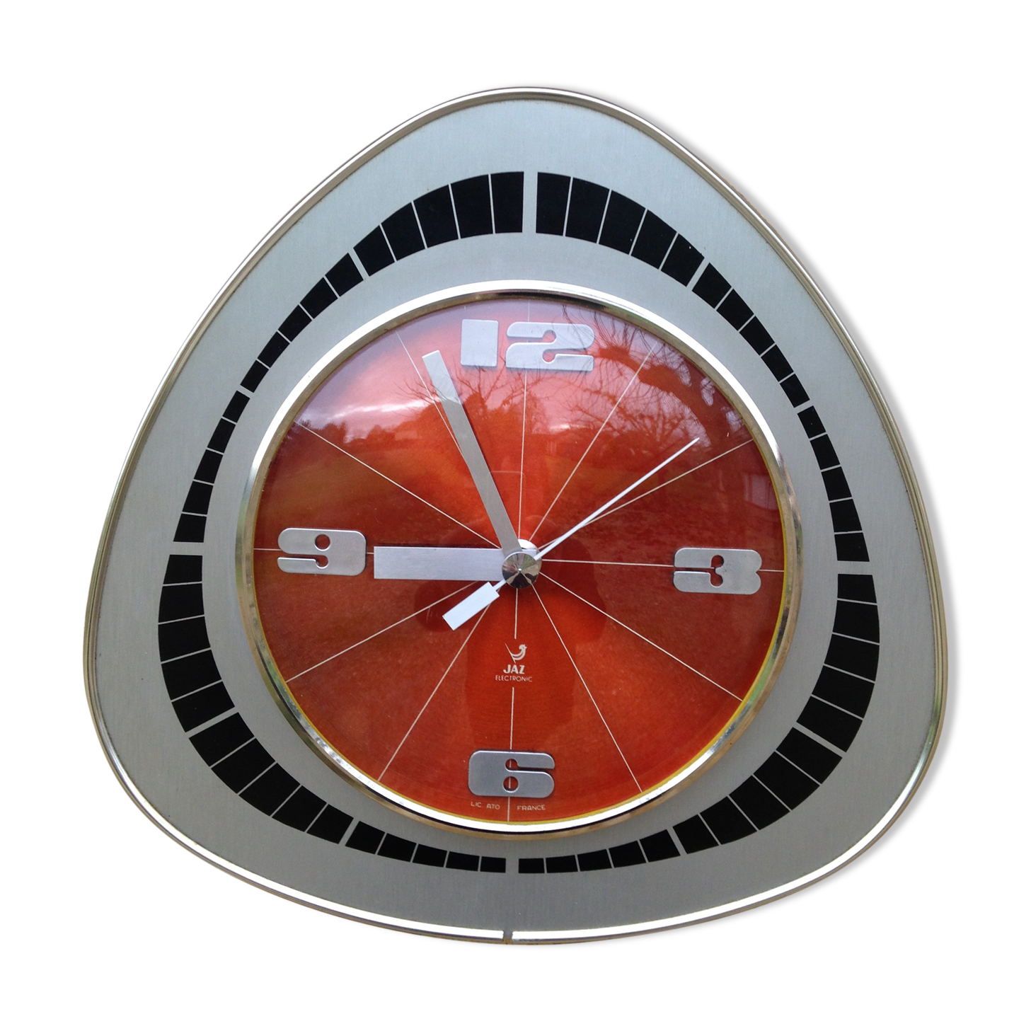 Pendule vintage par Jaz electronic des années 70