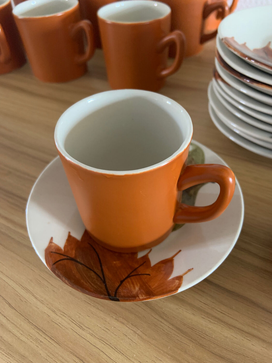 Oven King Italy coffee cups and sub-cups