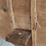 Violin table