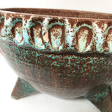 Tripod and zoomorphic pot caches - accolay, 1970