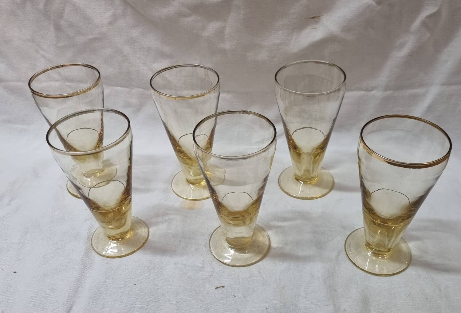 6 Art Deco golden yellow glasses
