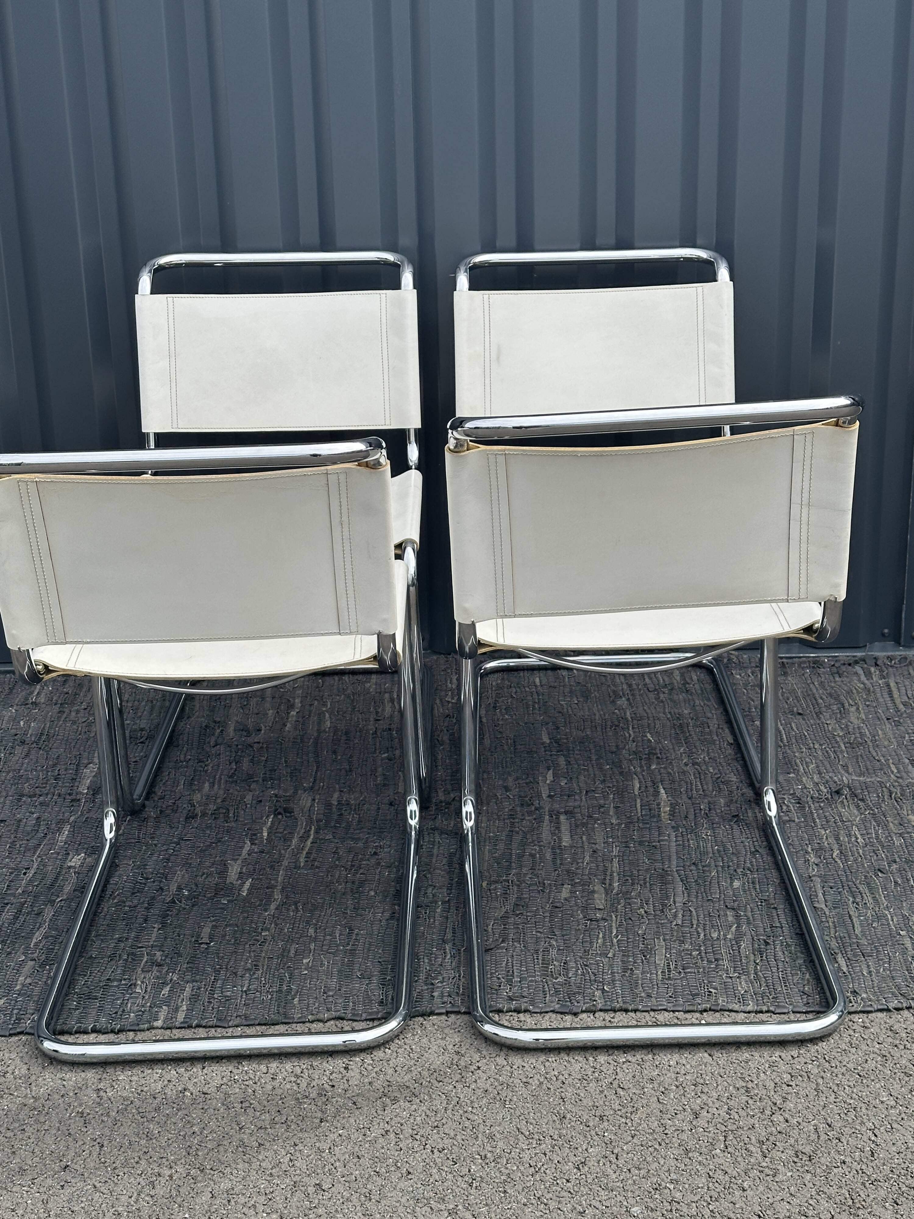 MART STAM CHAISES S 33 ou CANTILEVER ( 4 )