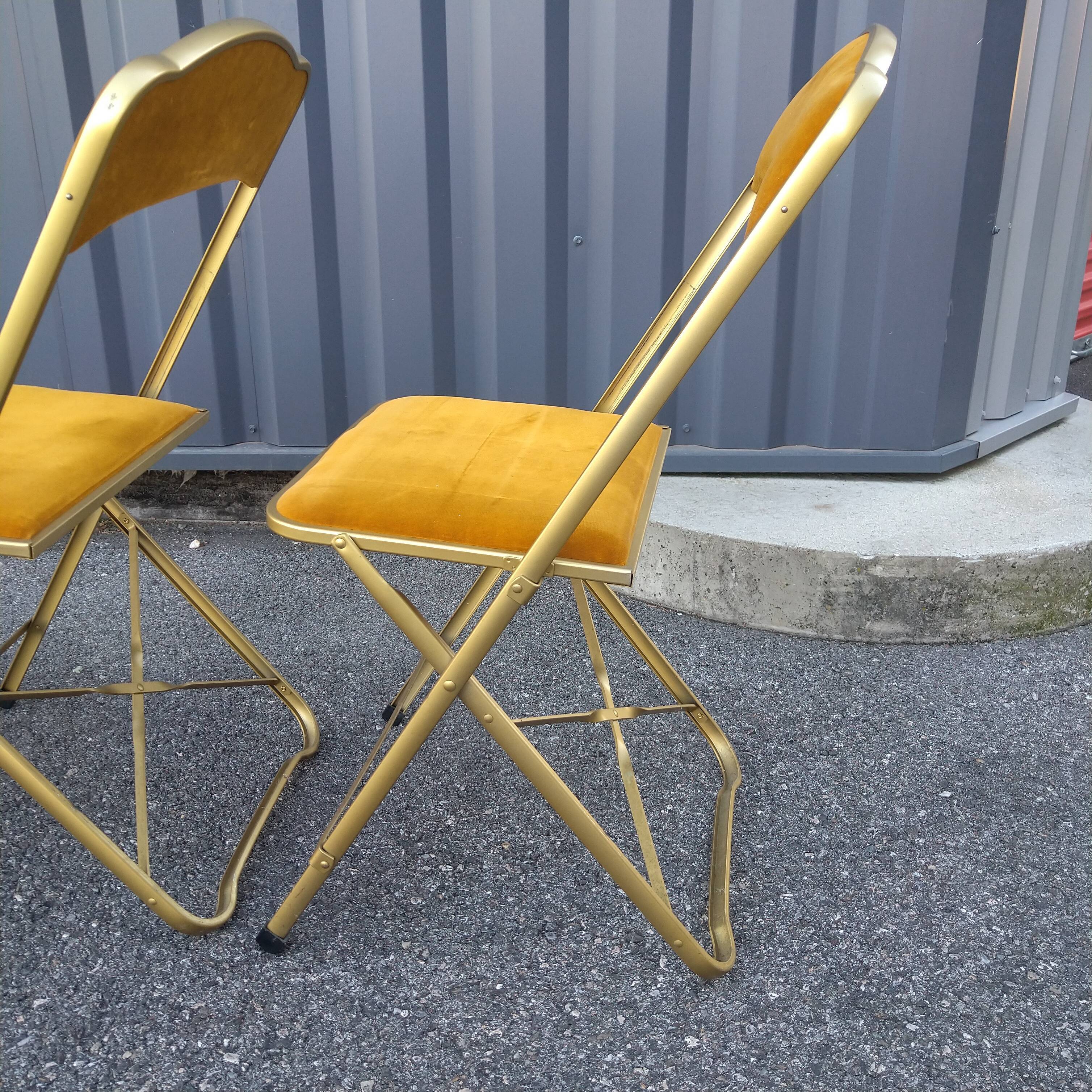 Vintage folding chair
