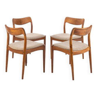 Set of 4 dining chairs by Johannes Andersen for Uldum Møbelfabrik, Denmark 1960s