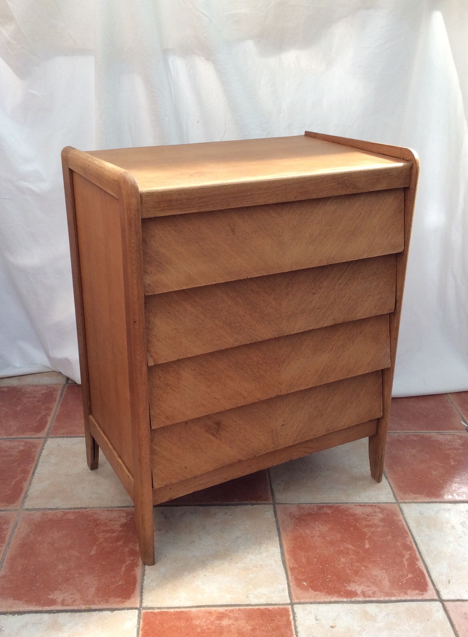 Wooden dresser with 4 drawers around 1950s-1960s dimension: height -90cm- width -70cm-