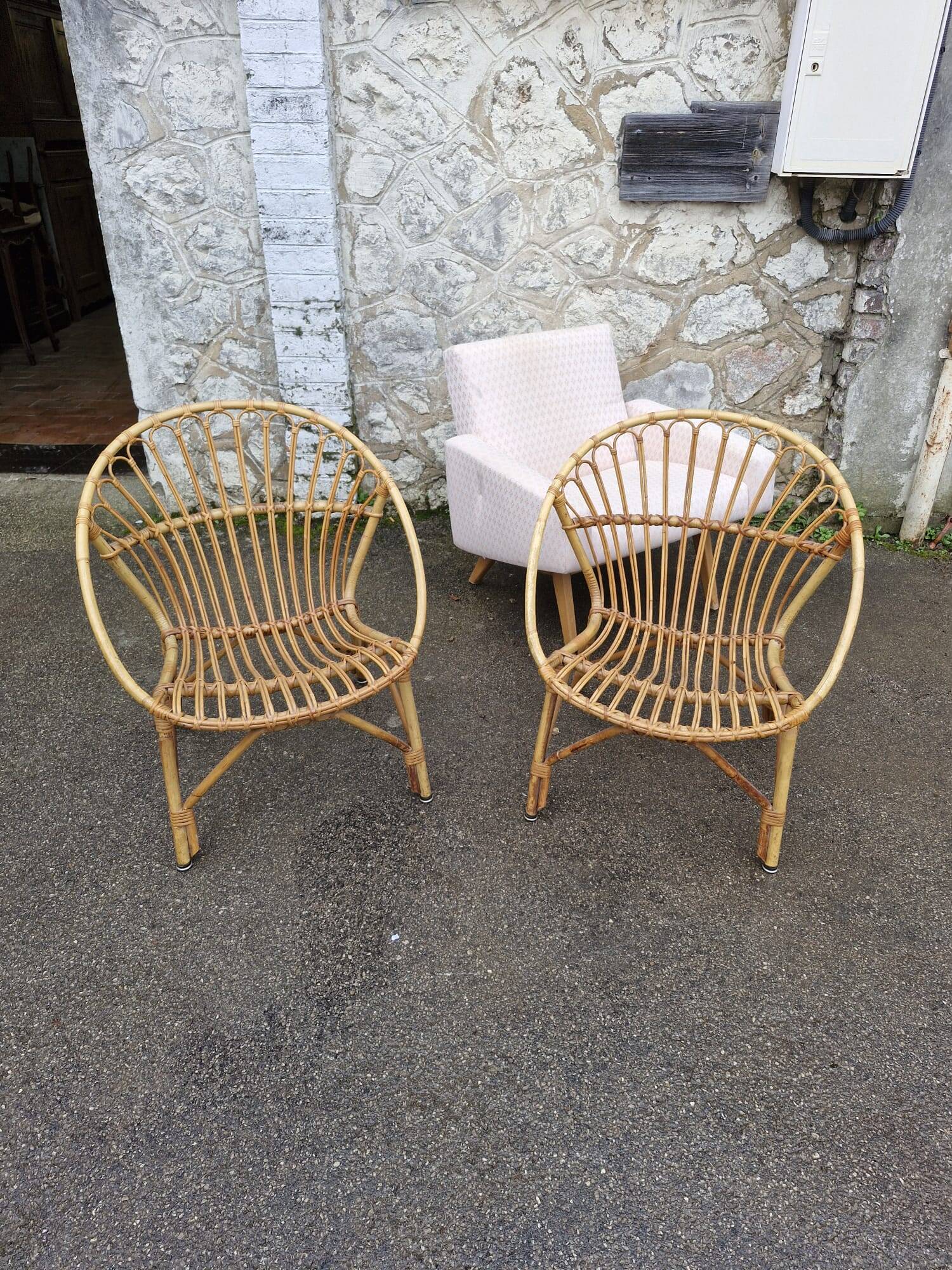 Pair of armchairs