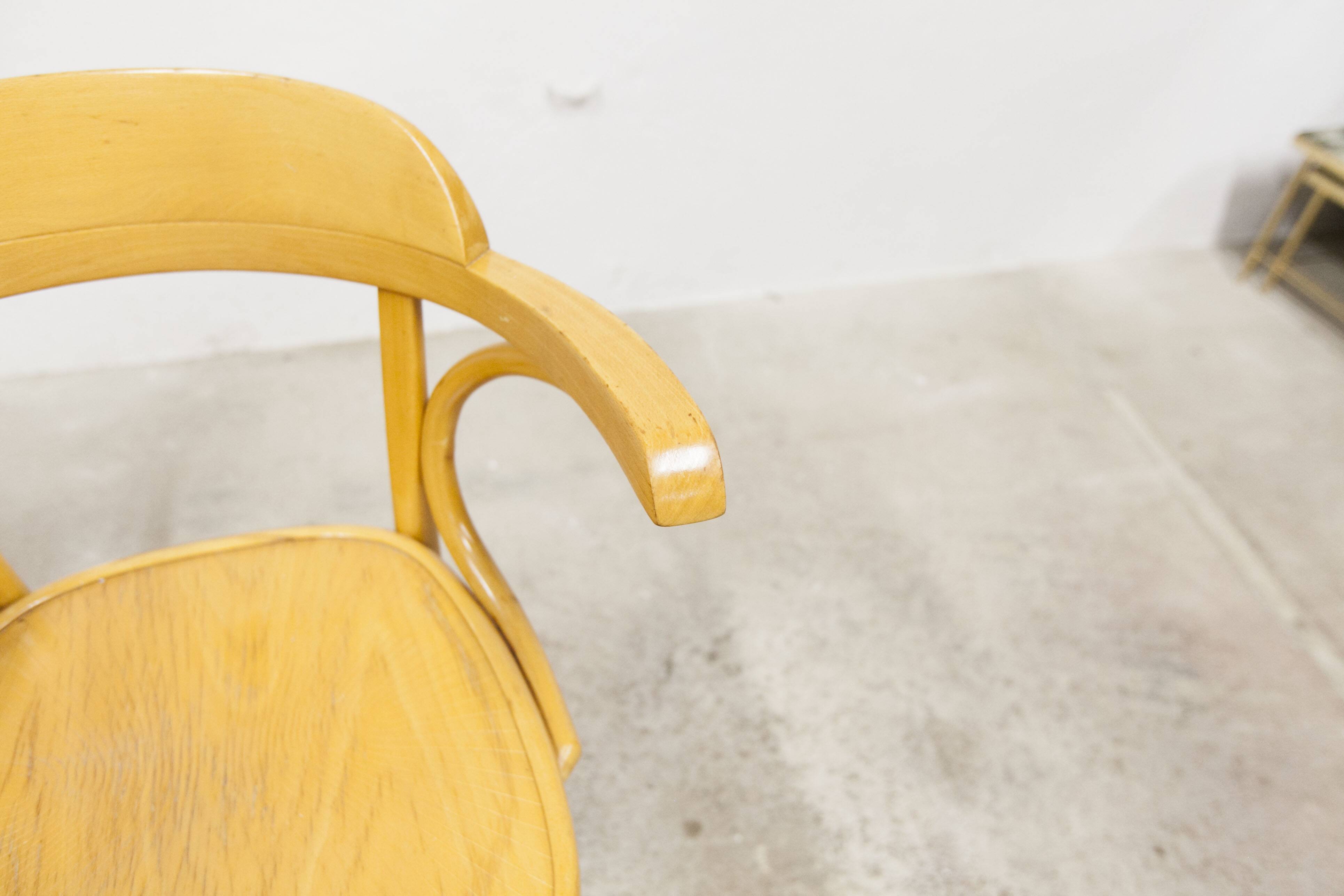Set of 4 bistro armchairs with armrests from the 1960s.