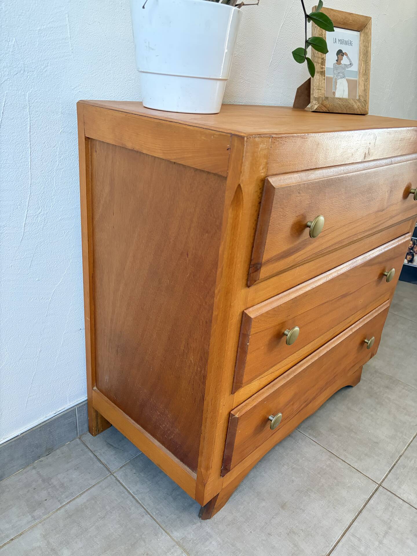 Vintage oak chest of drawers