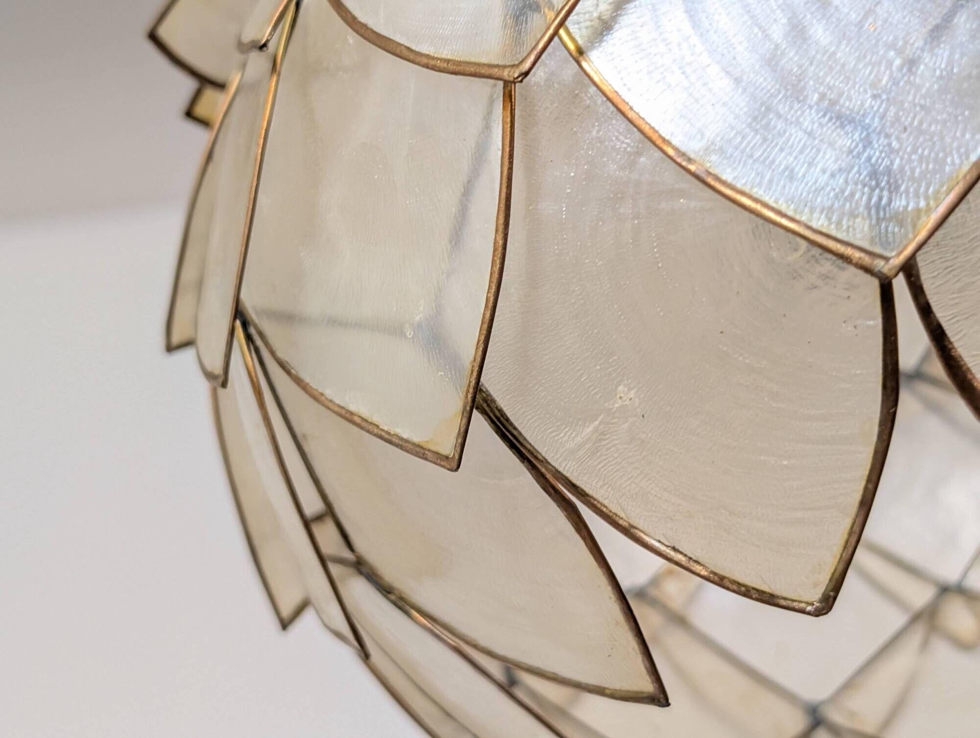 Pair of Lotus mother-of-pearl pendant lights