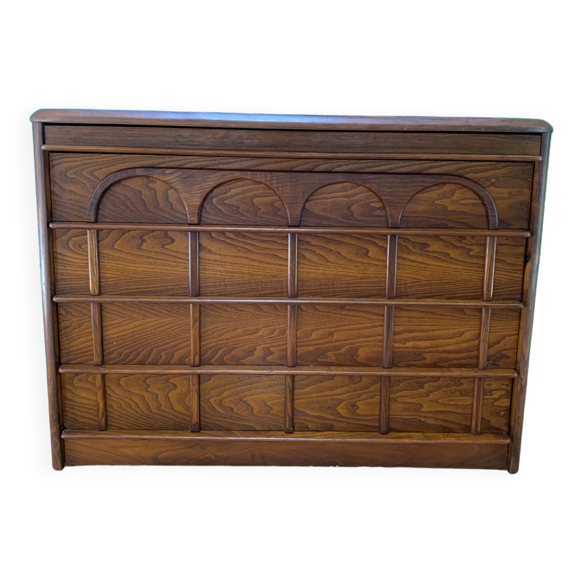 Mid-Century Chest of Drawers