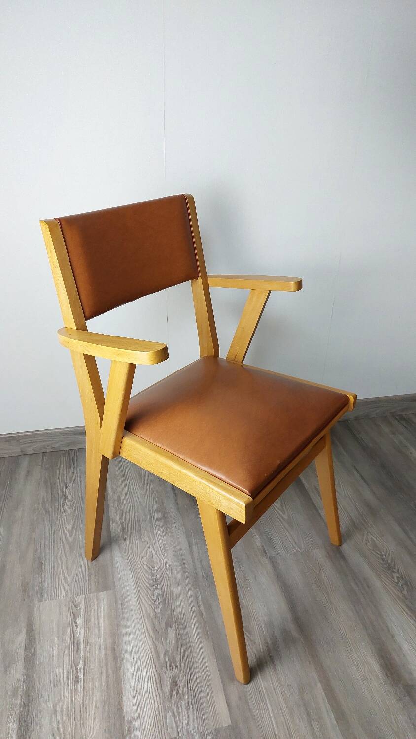 Fauteuil de bureau pieds compas