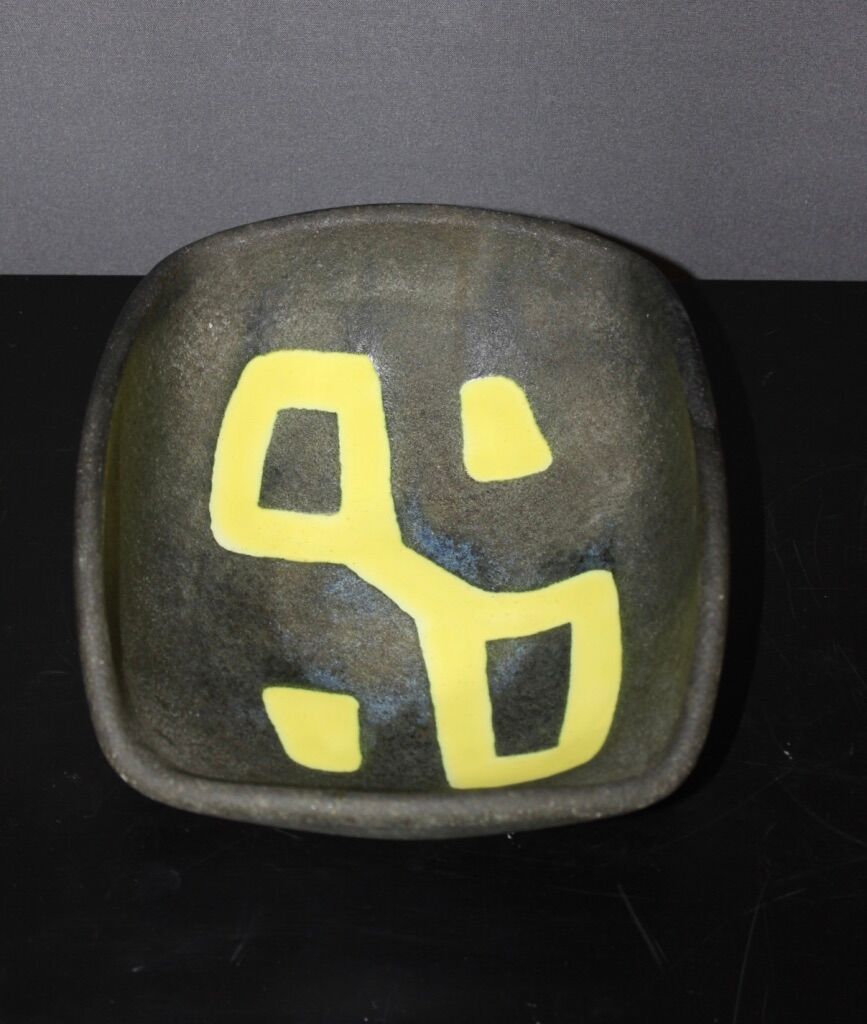 Ceramic cup circa 1950 by Ettlinger