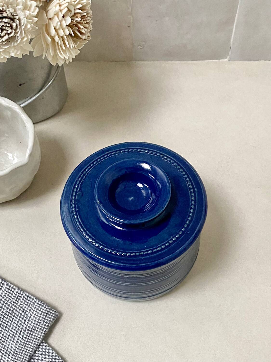 Butter dish
