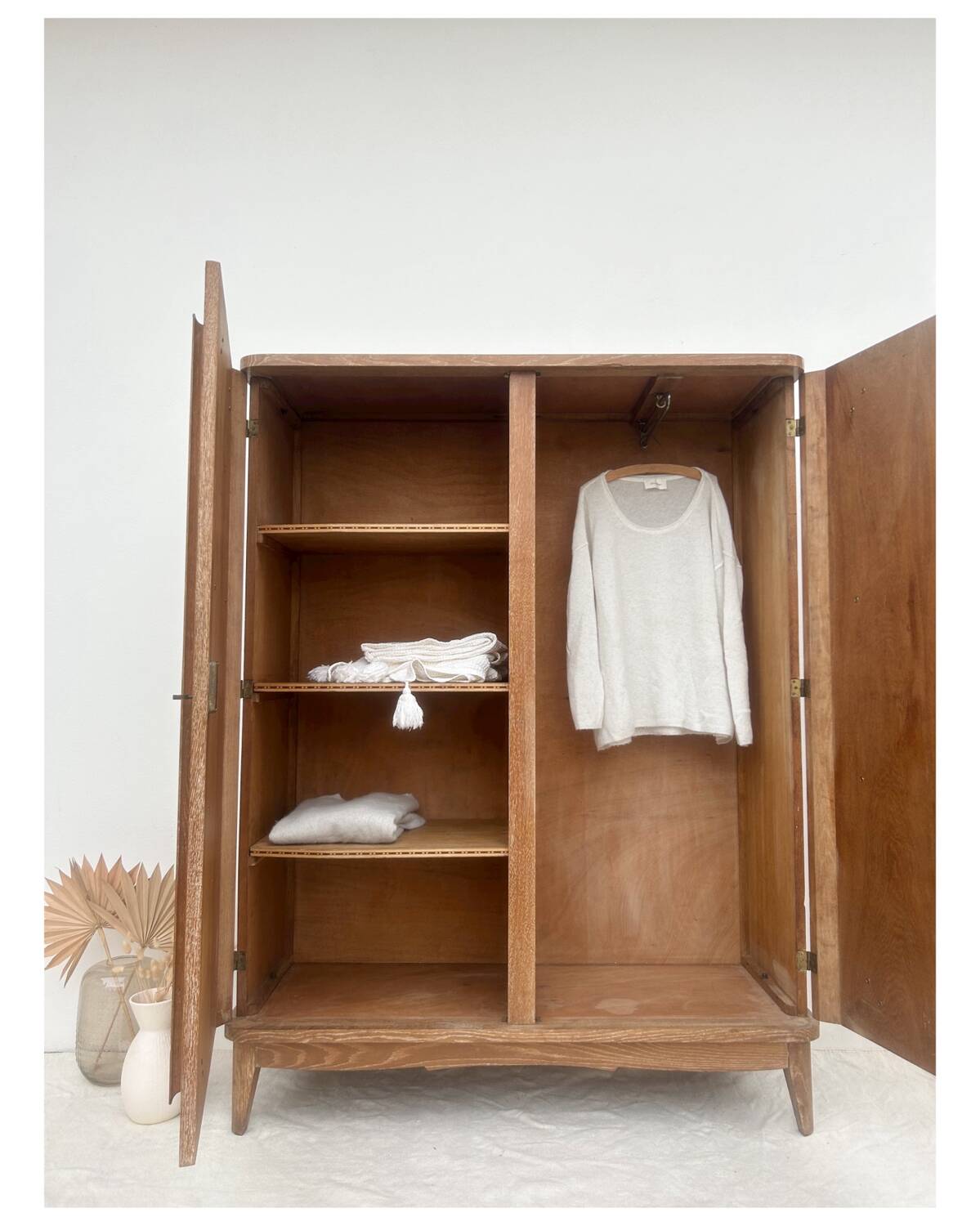 Armoire parisienne