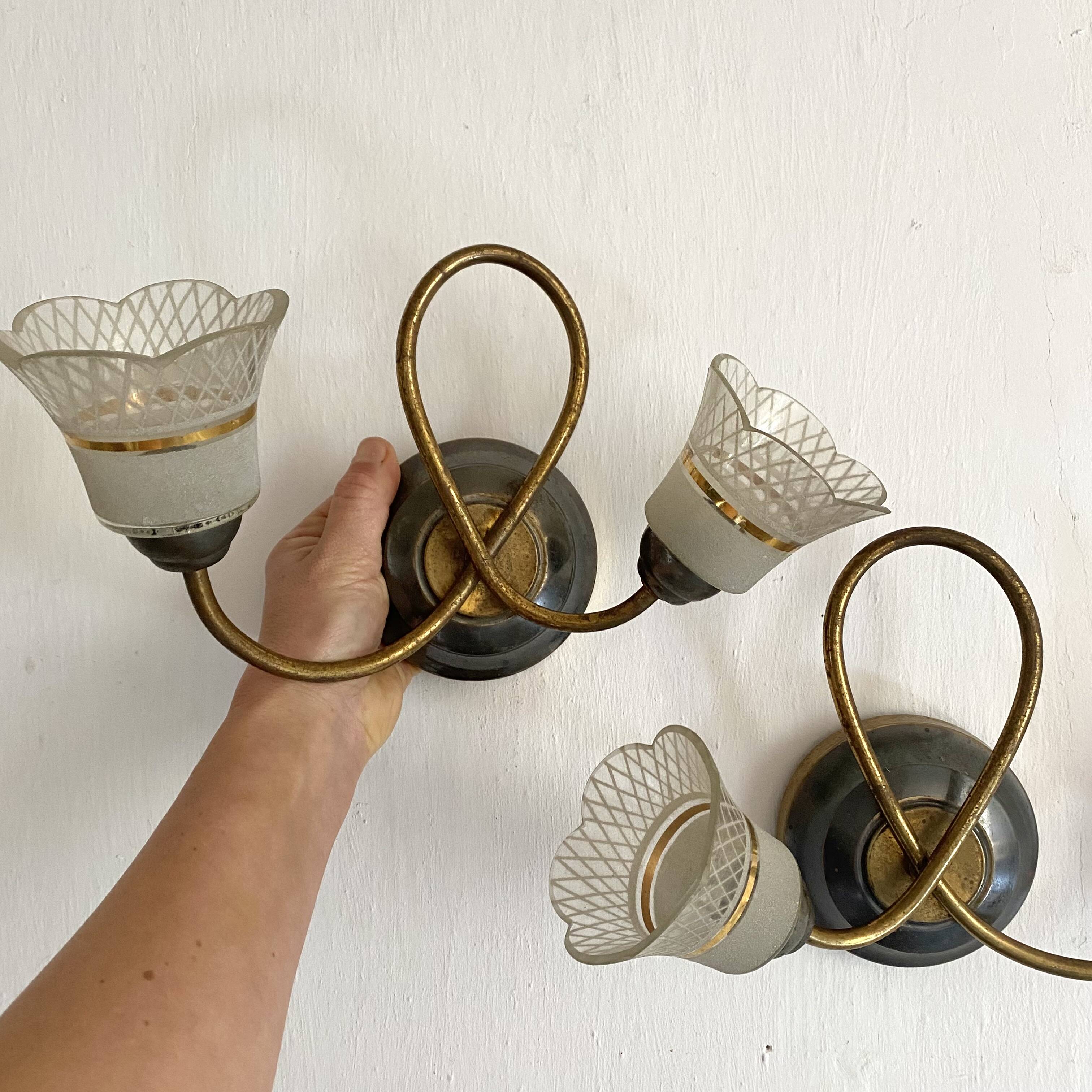 Pair of Art Deco double tulip wall lights