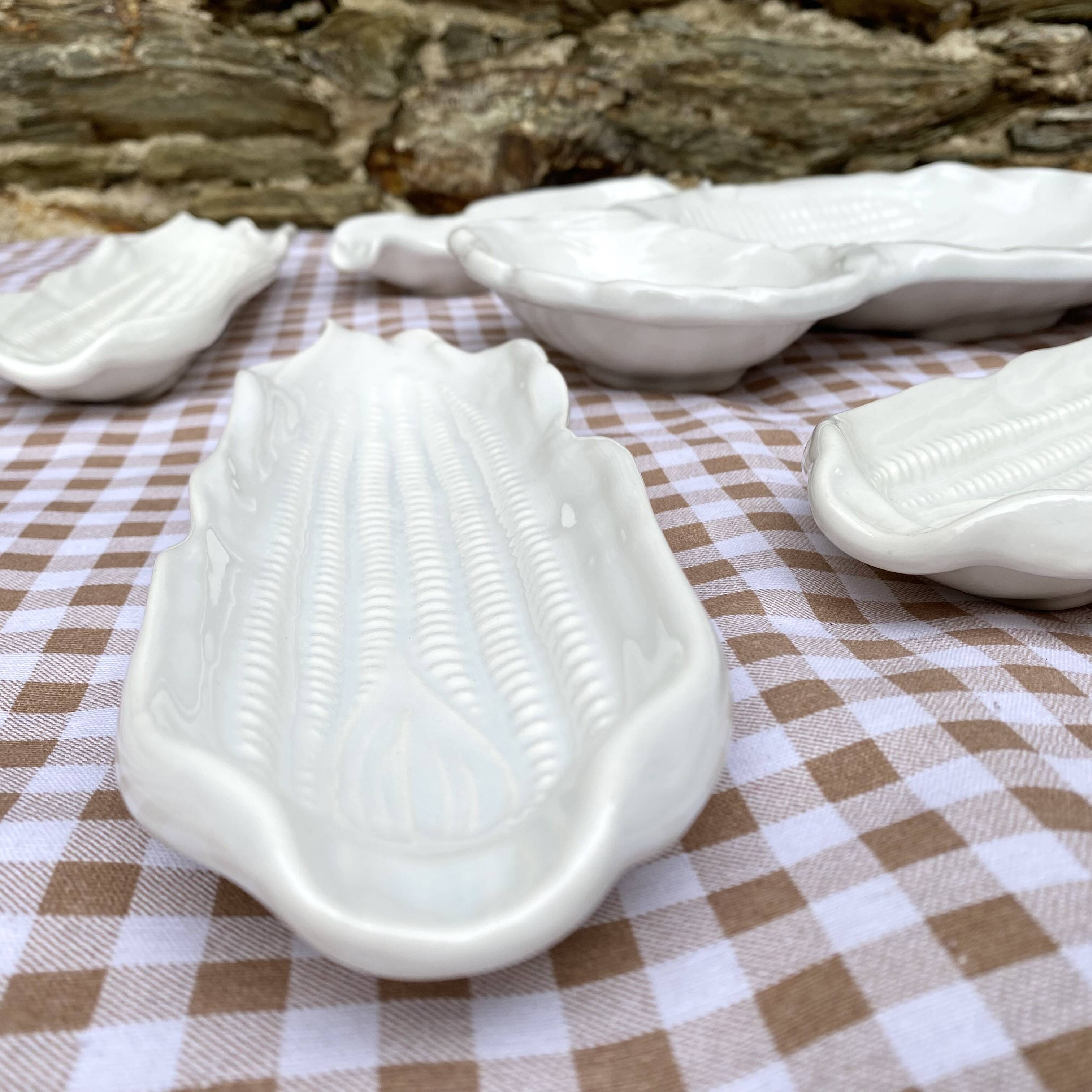 Vintage ceramic corn service from the USA