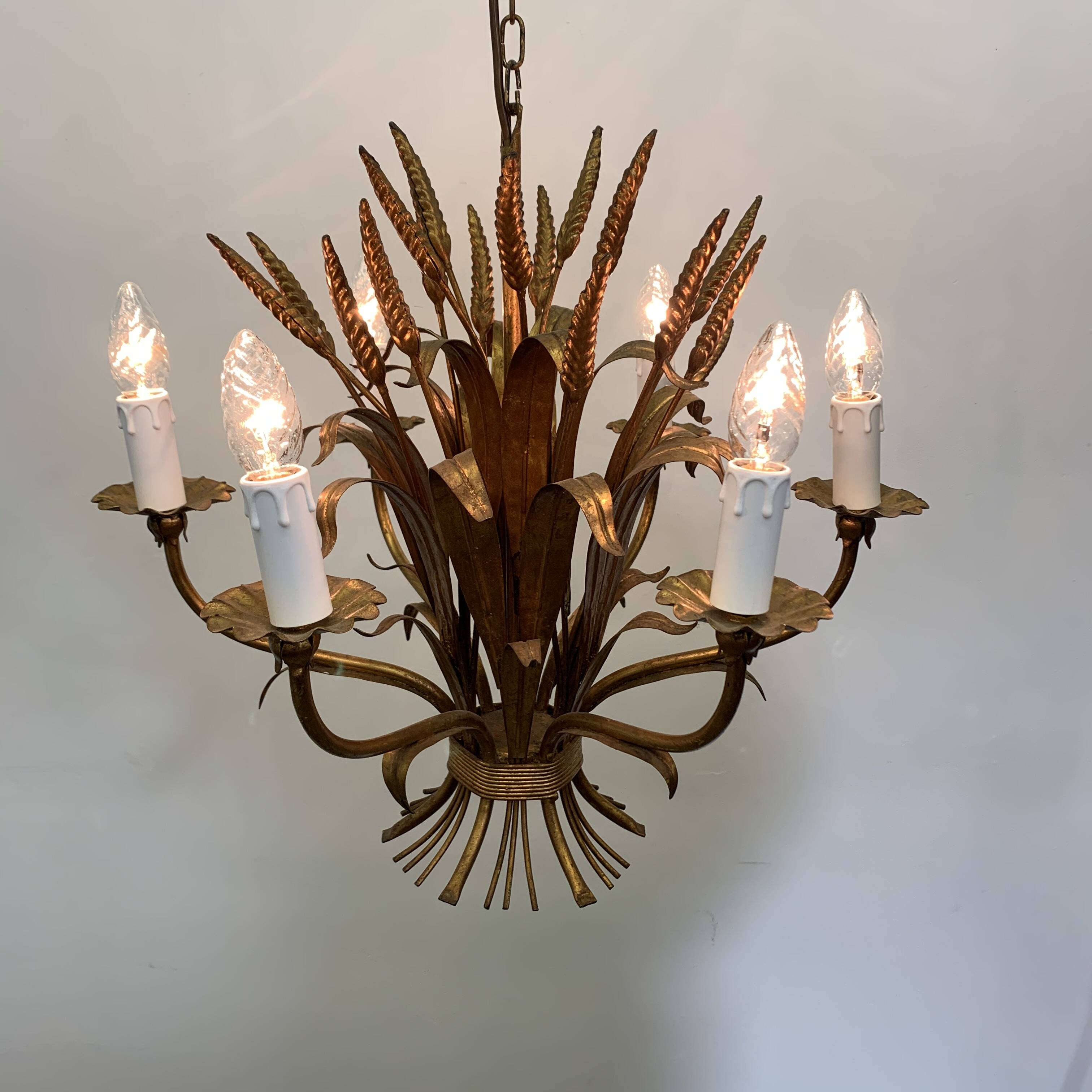 Large wheat sheaf leaf gold gilt chandelier, 1960’s