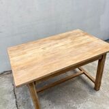 Farmhouse table