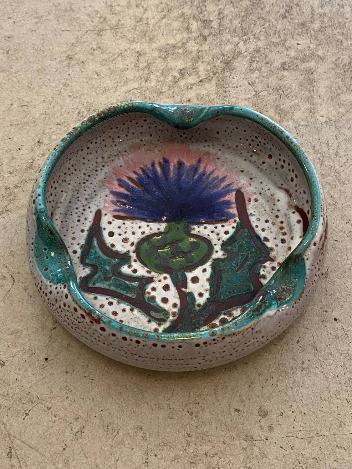 Vallauris pocket emptier