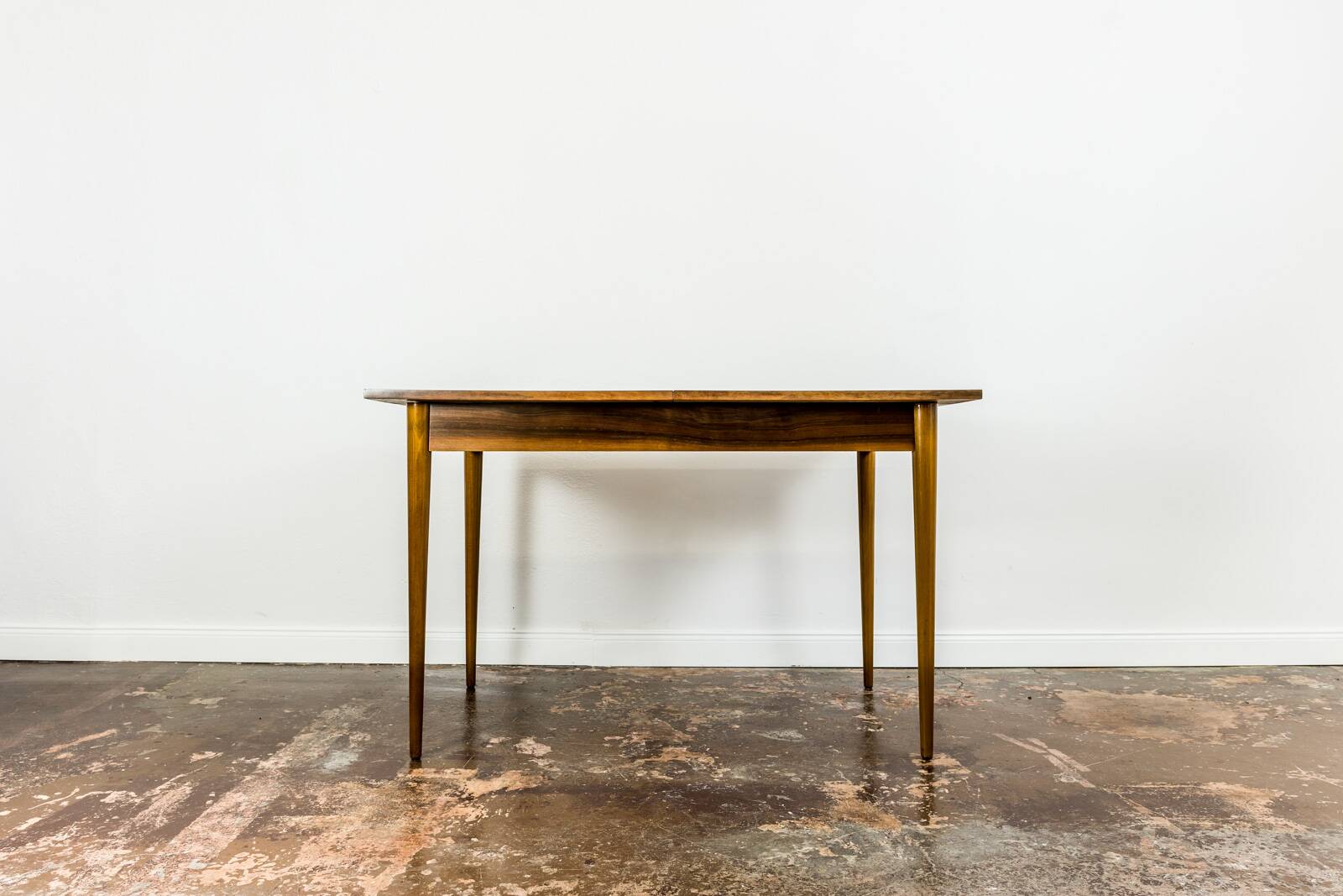 Mid Century Extendable Dining Table In Walnut, 1960s