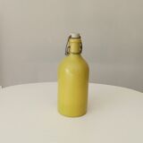 Bouteille en grès vintage