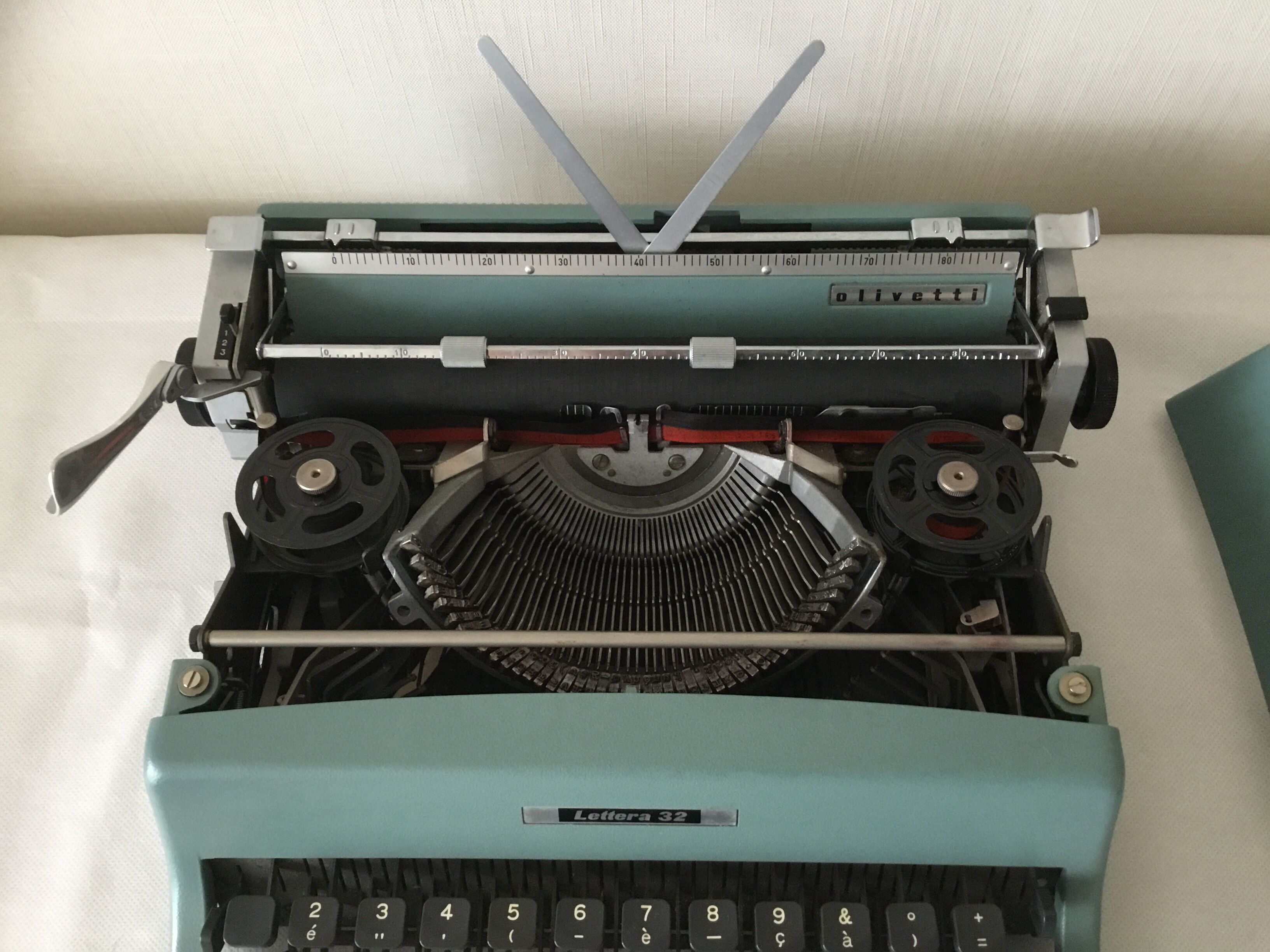 Typewriter olivette lettera 32