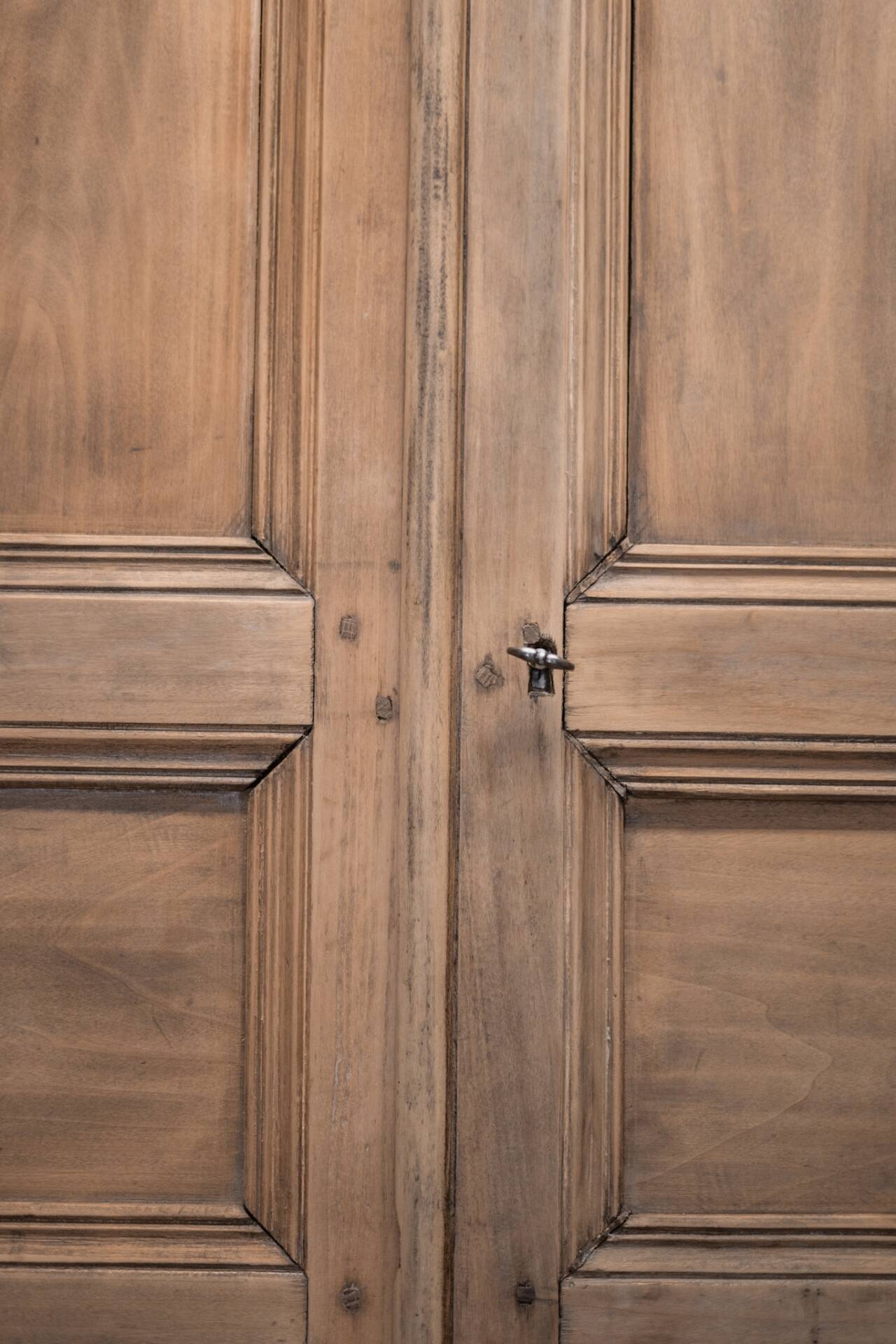 Armoire en peuplier