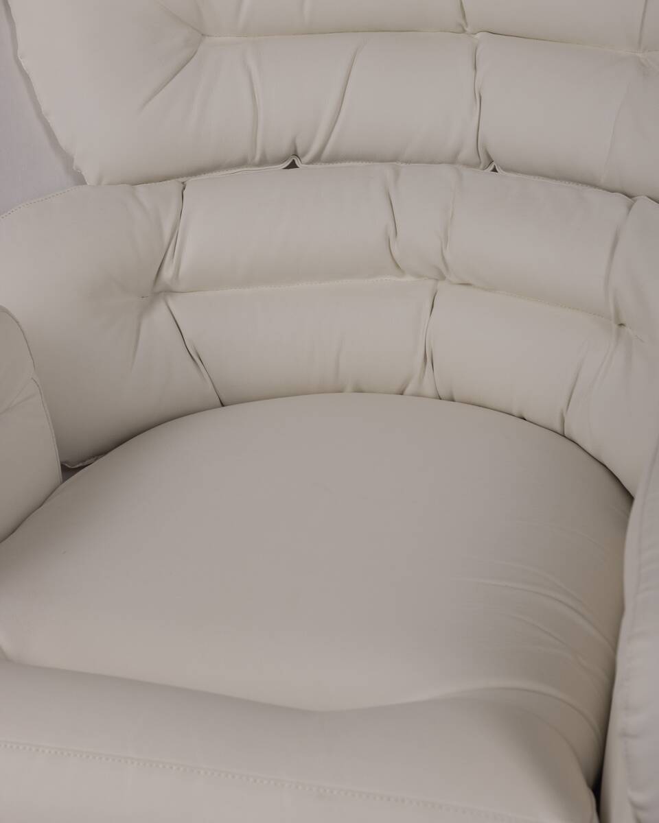 Vintage armchair from the 1960s, "elda" designed by joe colombo for comfort